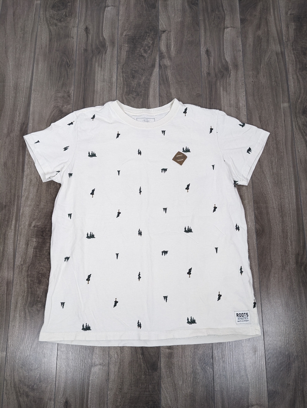Roots Womens Cotton T-Shirt Off-White Evergreen Tree Print Size Large